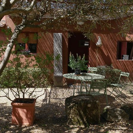La Mazade De Saint Mamert Kültér fotó